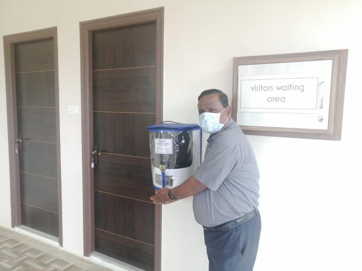 Grand Chariot Hotel Vellore Exterior photo